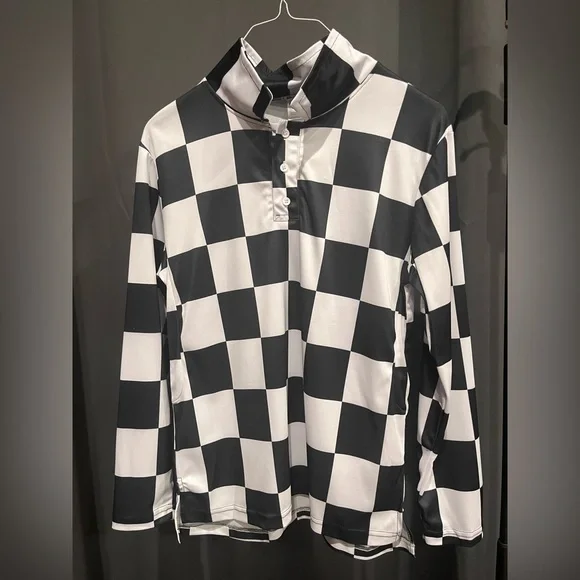 Polo Style Checkered Black and White Long Sleeve Shirt. - Picture 1 of 9